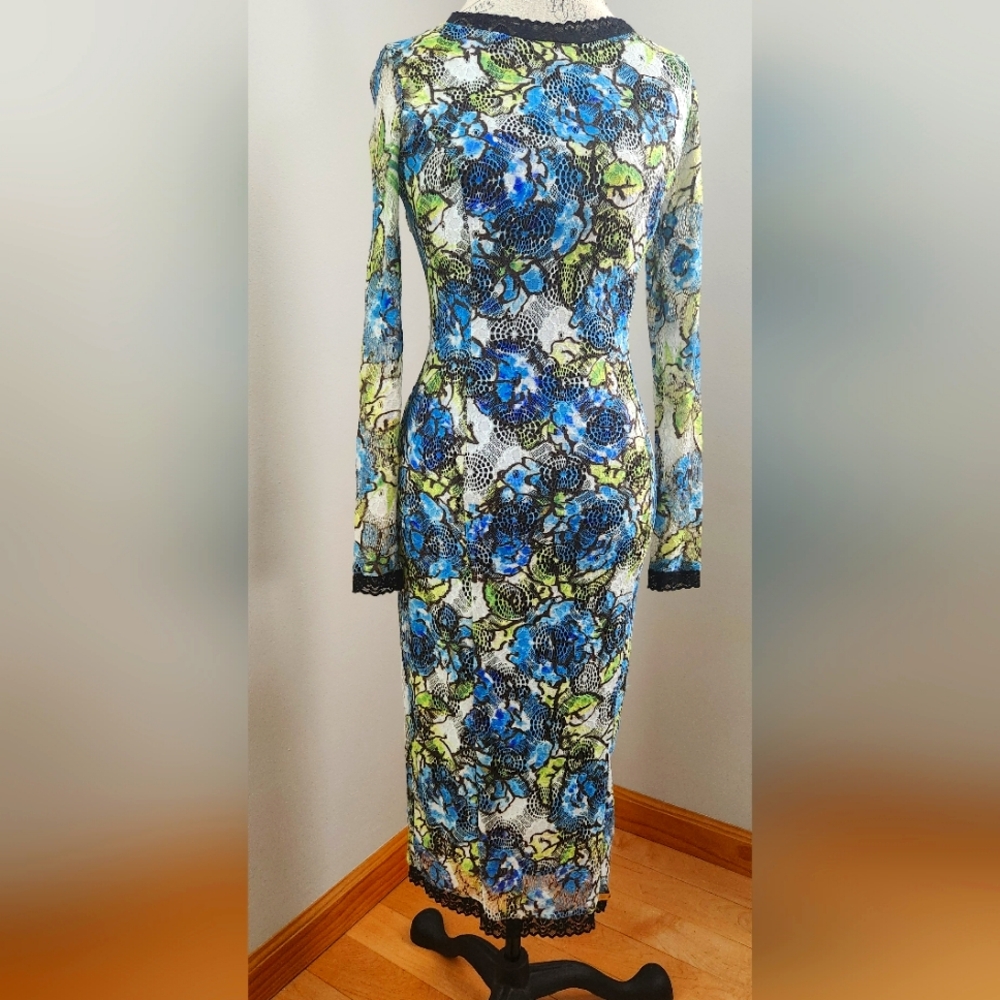 🪅BABYLON lime and blue lace midi Italian dress with open back size M